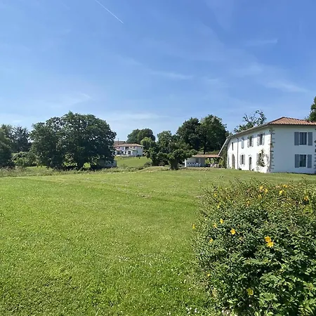 Maison Individuelle Avec Piscine Et Grand Jardin, 6-8 Pers, - Fr-1-495-140