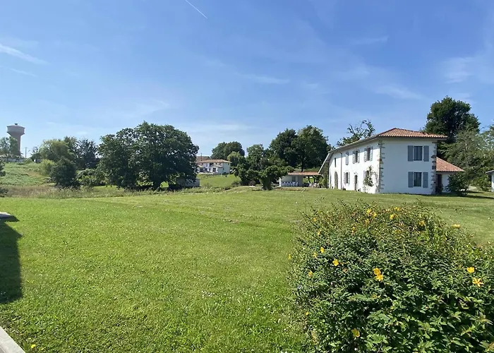 Maison Individuelle Avec Piscine Et Grand Jardin, 6-8 Pers, - Fr-1-495-140