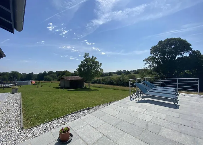 Ferienhaus Maison Individuelle Avec Piscine Et Grand Jardin, 6-8 Pers, - Fr-1-495-140 *